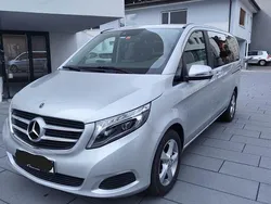 Silber Gebraucht 2017 Mercedes V220 Van / Kleinbus | 40.990 € (Etwas zu teuer)