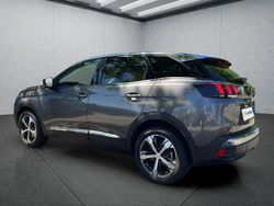 Grau Gebraucht 2023 Peugeot 3008 Allure SUV | 26.049 € (Guter Preis)