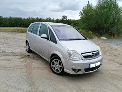 Silber Gebraucht 2006 Opel Meriva Van / Kleinbus | 680 € (Guter Preis)