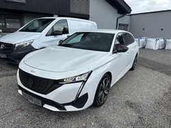 Weiß Gebraucht 2022 Peugeot 308 Allure Kombi | 18.990 € (Guter Preis)