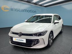 Weiß Gebraucht 2025 VW Passat Kombi | 36.299 € (Guter Preis)