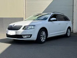 Weiß Gebraucht 2016 Skoda Octavia Kombi | 7.500 € (Guter Preis)