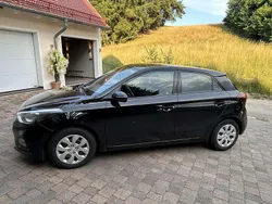 Schwarz Gebraucht 2019 Hyundai i20 Active Limousine | 12.500 € (Fairer Preis)