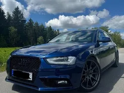 Blau Gebraucht 2013 Audi A4 Performance Kombi | 10.500 € (Fairer Preis)
