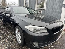 Schwarz 2 Gebraucht 2011 BMW 530 Limousine | 6.800 € (Superpreis)