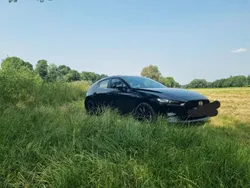 Schwarz Gebraucht 2021 Mazda 3 Selection Limousine | 22.000 € (Fairer Preis)