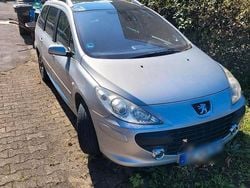 Silber Gebraucht 2006 Peugeot 307 Premium Kombi | 999 € (Superpreis)