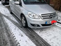 Silber Gebraucht 2009 Mercedes B160 Van / Kleinbus | 5.400 € (Fairer Preis)