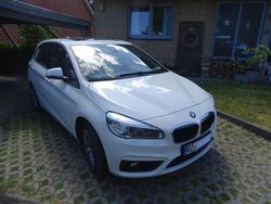 Gebraucht 2016 BMW 218 Active Tourer Advantage Van / Kleinbus | 11.000 € (Fairer Preis)