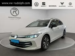 Oryxweiß perlmutteffekt Gebraucht 2024 VW Golf VIII Goal Kombi | 32.880 € (Superpreis)