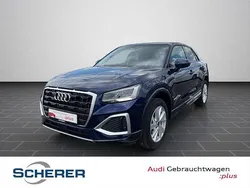 Navarrablau metallic (metallic) Gebraucht 2024 Audi Q2 Ambiente SUV | 28.470 € (Fairer Preis)