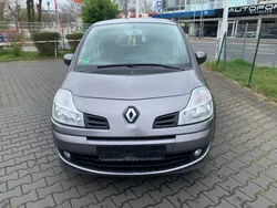 Grau Gebraucht 2008 Renault Grand Modus Dynamique Van / Kleinbus | 2.399 € (Guter Preis)