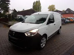Weiß Gebraucht 2018 Dacia Dokker Express Essentiel Van | 7.450 € (Fairer Preis)