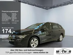 Grau Gebraucht 2021 VW Golf VIII Life Kombi | 18.929 € (Etwas zu teuer)