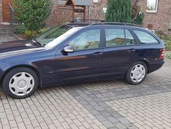 Blau Gebraucht 2002 Mercedes C220 Classic Kombi | 1.400 € (Guter Preis)