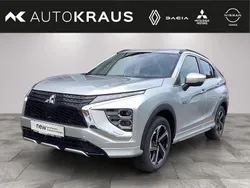 Silber Neu 2025 Mitsubishi Eclipse Cross Plus SUV | 36.990 €