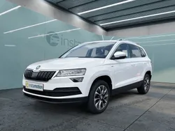 Weiß Gebraucht 2020 Skoda Karoq Drive SUV | 24.980 € (Fairer Preis)