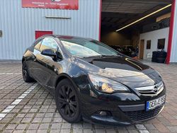 Schwarz Gebraucht 2014 Opel Astra GTC Coupé | 6.000 € (Guter Preis)