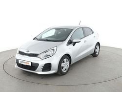 Grau Gebraucht 2017 Kia Rio Limousine | 9.400 € (Etwas zu teuer)