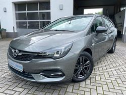 Quarz grau metallic Gebraucht 2020 Opel Astra Kombi | 13.900 € (Fairer Preis)