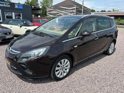 Braun Gebraucht 2013 Opel Zafira Tourer Innovation Van / Kleinbus | 6.990 € (Fairer Preis)