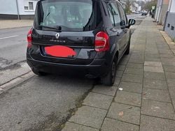 Schwarz Gebraucht 2011 Renault Grand Modus Van / Kleinbus | 2.900 € (Guter Preis)