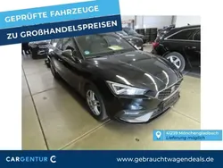 Mitternachtsschwarz Gebraucht 2022 Seat Leon FR Kombi | 17.490 € (Guter Preis)