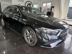 Schwarz Gebraucht 2023 Mercedes A220 AMG line Limousine | 31.790 € (Guter Preis)