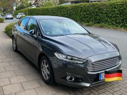 Grau Gebraucht 2015 Ford Mondeo Limousine | 12.900 € (Teuer)
