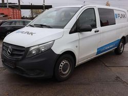 Arktikweiss Gebraucht 2015 Mercedes Vito Van | 6.500 €