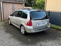 Grau Gebraucht 2004 Peugeot 307 Kombi | 2.000 € (Fairer Preis)