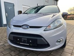 Grau Gebraucht 2012 Ford Fiesta Champions Edition Kleinwagen | 3.850 € (Fairer Preis)