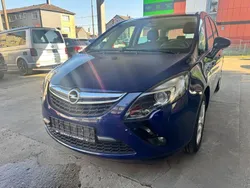Blau Gebraucht 2016 Opel Zafira Tourer Edition Van / Kleinbus | 7.490 € (Guter Preis)