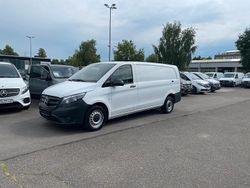 Weiß Gebraucht 2021 Mercedes Vito Van / Kleinbus | 26.499 € (Guter Preis)