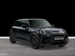 Mini yours enigmatic black Gebraucht 2023 Mini Cooper SE Hatch Kleinwagen | 21.680 € (Fairer Preis)