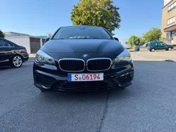 Schwarz Gebraucht 2015 BMW 218 Active Tourer Basis Van / Kleinbus | 12.999 € (Fairer Preis)