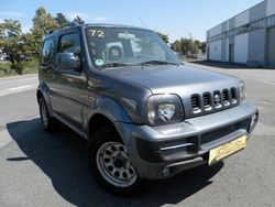 Grau Gebraucht 2005 Suzuki Jimny Club SUV | 7.990 € (Fairer Preis)