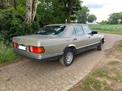 Grau Gebraucht 1985 Mercedes 280 SE Limousine | 3.999 €