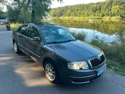 Grau Gebraucht 2004 Skoda Superb Comfort Limousine | 4.500 € (Etwas zu teuer)