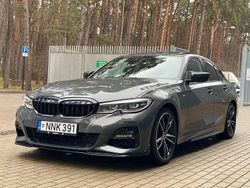 Grau Gebraucht 2019 BMW 320 M Sport Limousine | 24.000 € (Etwas zu teuer)