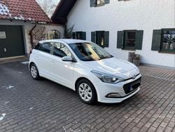 Weiß Gebraucht 2018 Hyundai i20 Passion Kleinwagen | 6.190 € (Guter Preis)