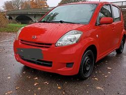 Rot Gebraucht 2008 Daihatsu Sirion Kleinwagen | 1.350 € (Guter Preis)