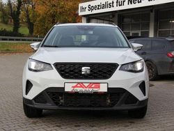 Nevadaweiss Gebraucht 2024 Seat Arona Style SUV | 19.550 € (Guter Preis)