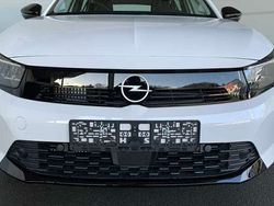 Weiß Gebraucht 2024 Opel Corsa Edition Kleinwagen | 17.270 € (Guter Preis)