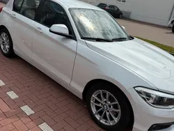 Weiß Gebraucht 2016 BMW 118 Kleinwagen | 13.200 € (Guter Preis)