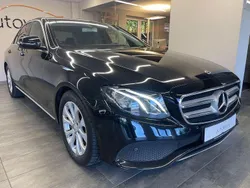Schwarz Gebraucht 2018 Mercedes E300 Avantgarde Limousine | 28.999 € (Fairer Preis)
