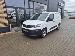 Weiss Gebraucht 2019 Peugeot Partner Premium Van / Kleinbus | 13.440 € (Fairer Preis)