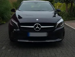 Schwarz Gebraucht 2016 Mercedes A180 Limousine | 13.950 € (Fairer Preis)