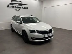 Weiß Gebraucht 2020 Skoda Octavia Style Kombi | 15.999 € (Guter Preis)