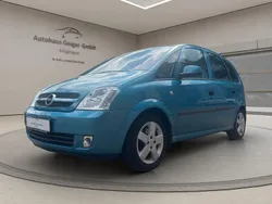 Blau Gebraucht 2003 Opel Meriva Basis Van / Kleinbus | 5.000 €